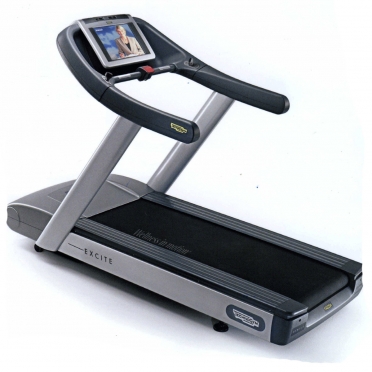 TechnoGym loopband Run Excite 700i.e classic zilver met LCD TV gebruikt